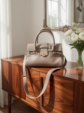 Jimmy Choo Stylish Beige Women’s Top-Handle Satchel Bag